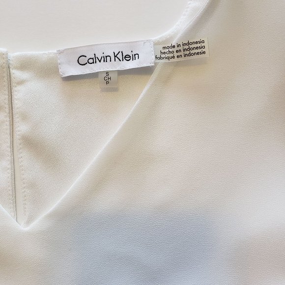 Calvin Klein white blouse with bell sleeves - Picture 5 of 8